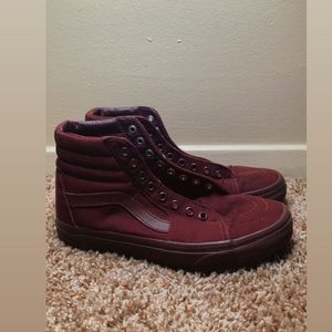 Wine 🍷 Van’s High-Tops gently worn.